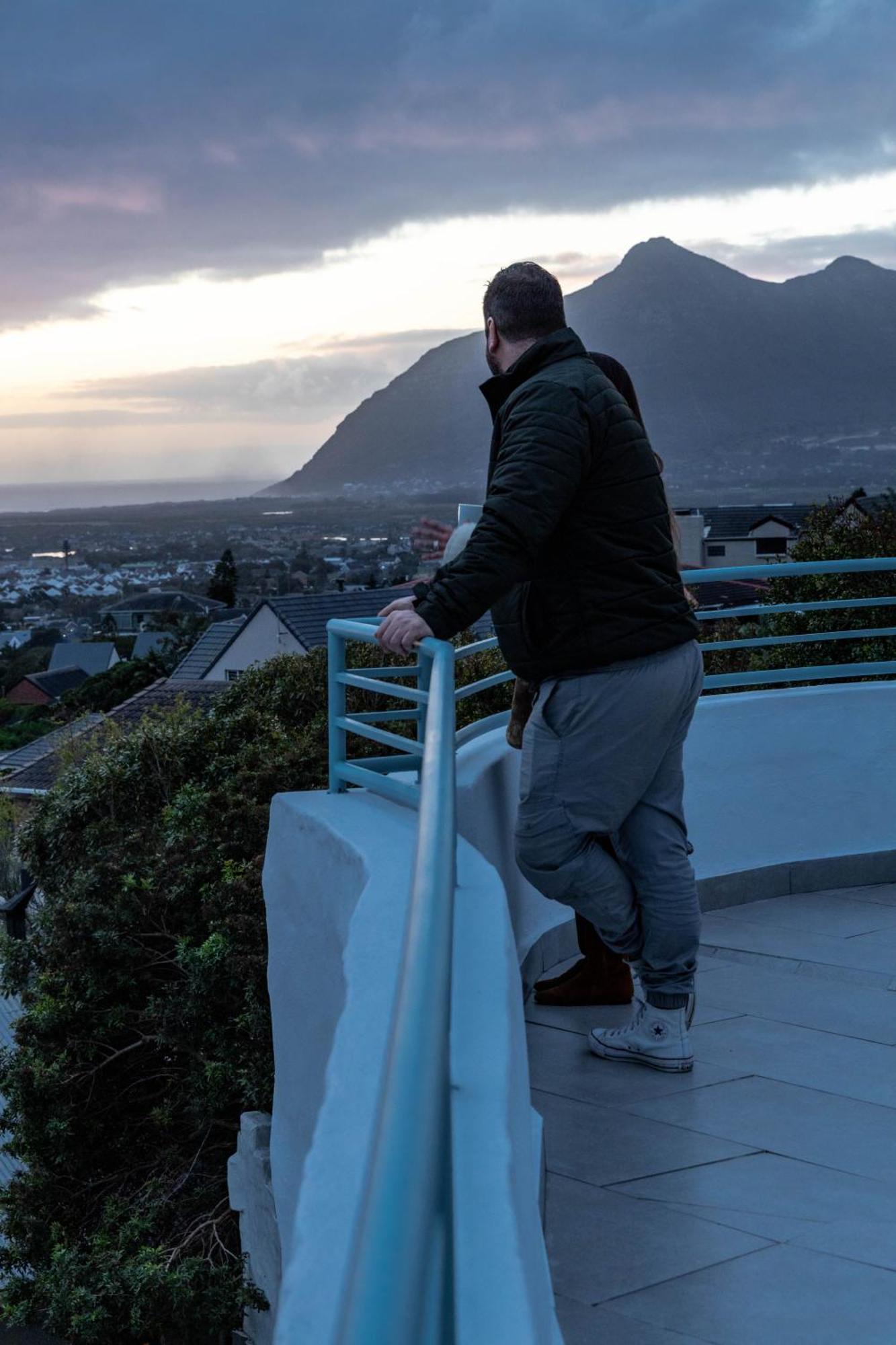 Capri Sands Luxury Guest House Crawley Eksteriør bilde